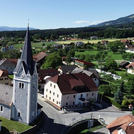 Gaestehaus Freitag Das Kleine Hotel Sankt Georgen im Lavanttal Eksteriør bilde