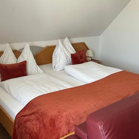 Gaestehaus Freitag Das Kleine Hotel Sankt Georgen im Lavanttal Eksteriør bilde